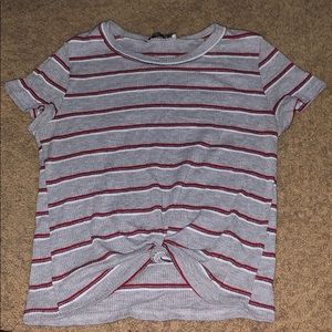 Cropped striped tied up shirt